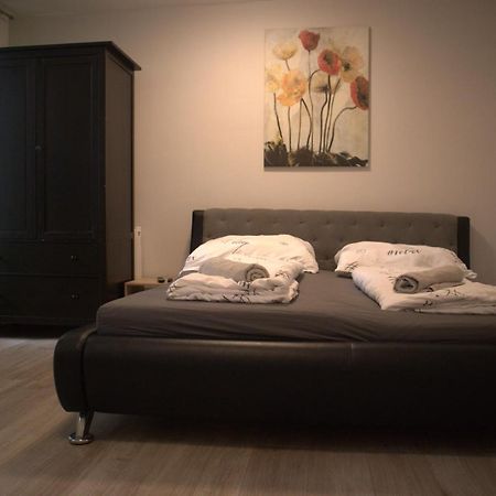 Brilliant Souterrain Apt. - Prater Amuesement Park Apartment Vienna Luaran gambar